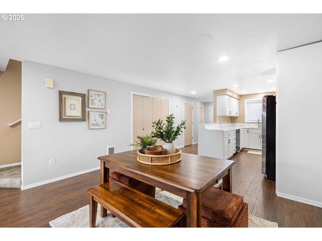 5301 PLOMONDON St E18, Vancouver, WA 98661