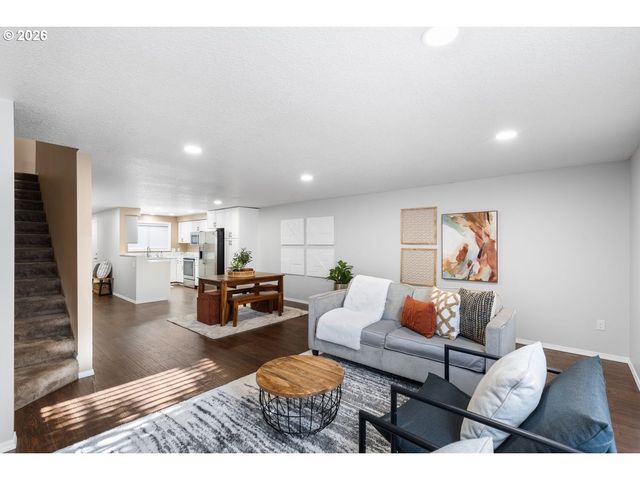 5301 PLOMONDON St E18, Vancouver, WA 98661