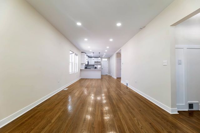 5535 S FAIRFIELD Avenue, Chicago, IL 60629