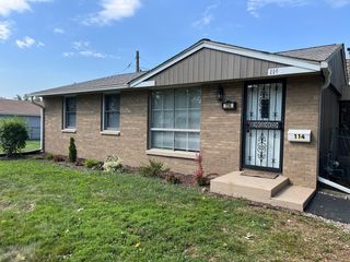 114 S Willow Lane, Glenwood, IL 60425