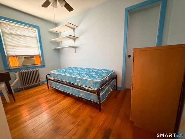 290 North Bishop Avenue 24, Bridgeport, CT 06610