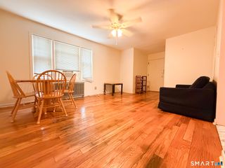 290 North Bishop Avenue 24, Bridgeport, CT 06610