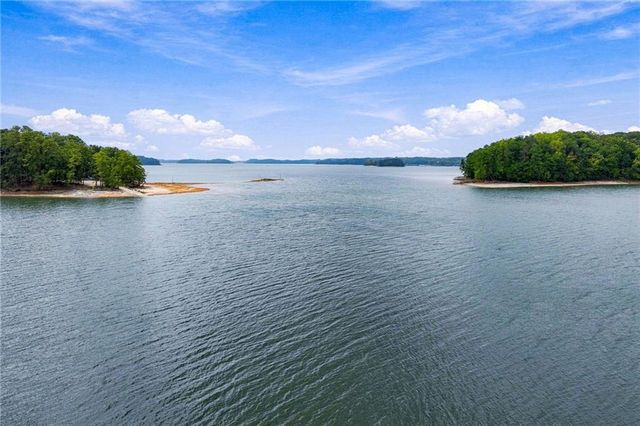 5628 Nags Head Circle, Gainesville, GA 30504