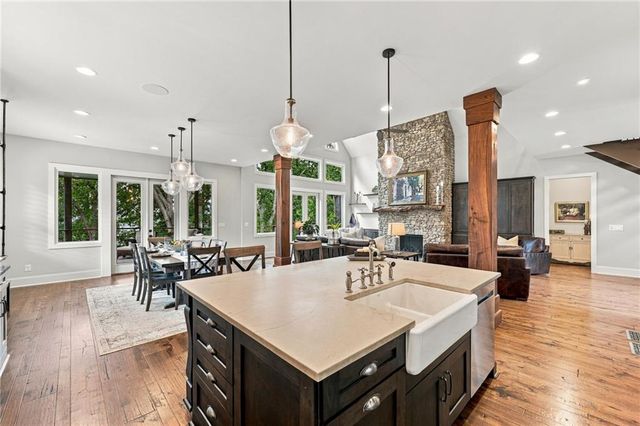 5628 Nags Head Circle, Gainesville, GA 30504