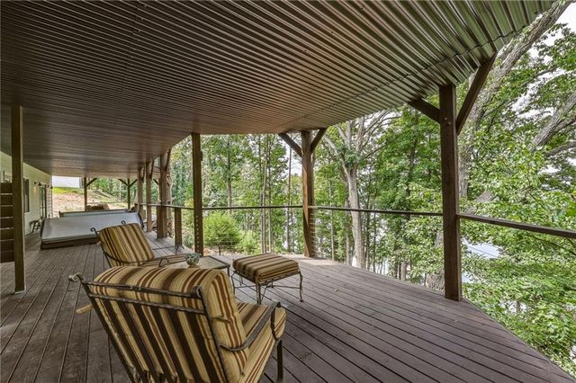 5628 Nags Head Circle, Gainesville, GA 30504