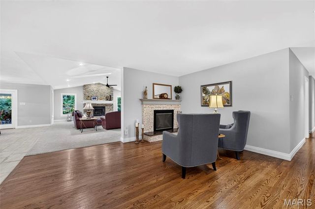 12312 Borcherding Lane, Des Peres, MO 63131