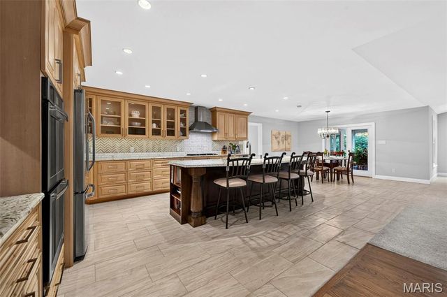 12312 Borcherding Lane, Des Peres, MO 63131