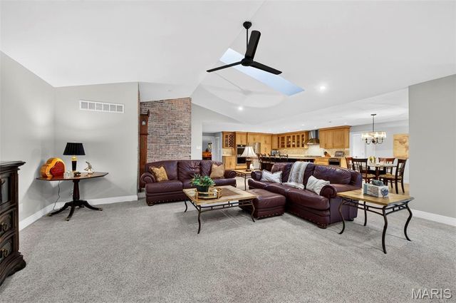 12312 Borcherding Lane, Des Peres, MO 63131