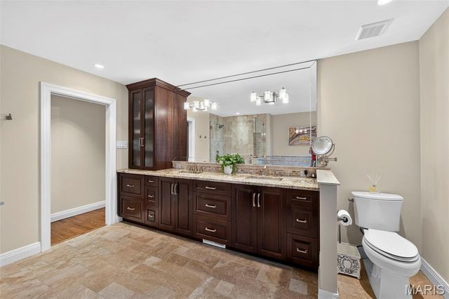 12312 Borcherding Lane, Des Peres, MO 63131