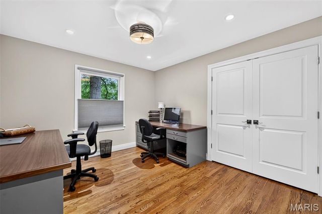 12312 Borcherding Lane, Des Peres, MO 63131