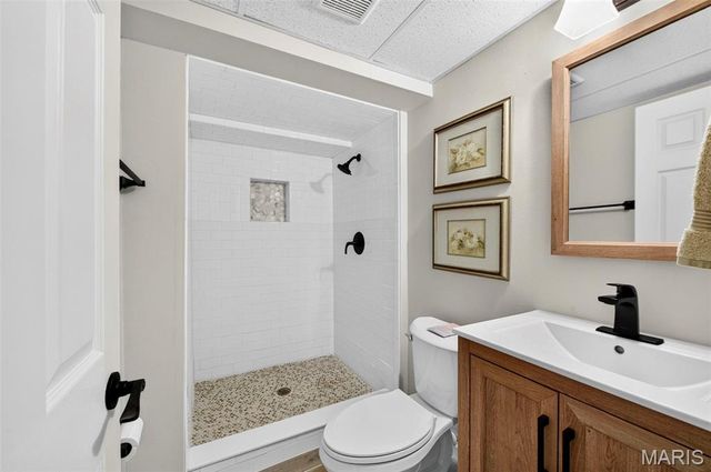12312 Borcherding Lane, Des Peres, MO 63131