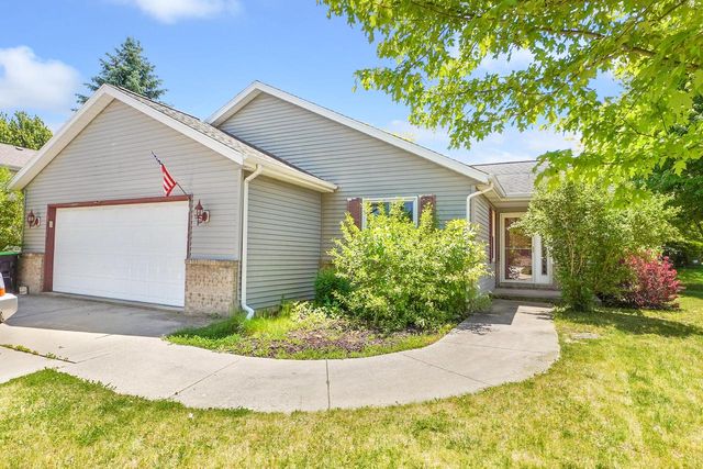 N171W20651 Valley DRIVE, Jackson, WI 53037
