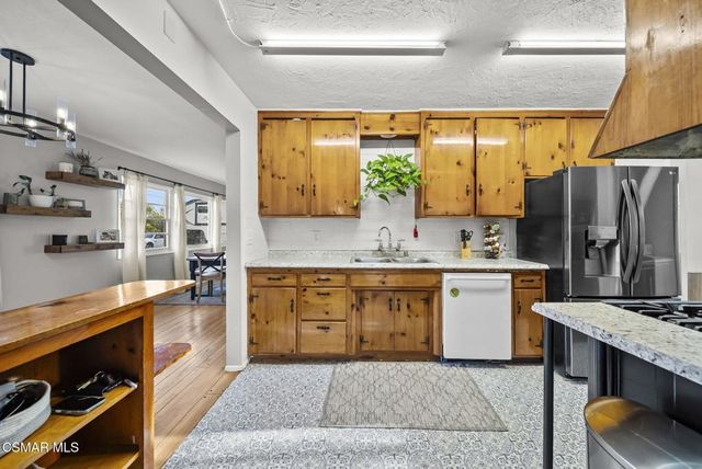 8075 Fruitvale Avenue, Moorpark, CA 93021