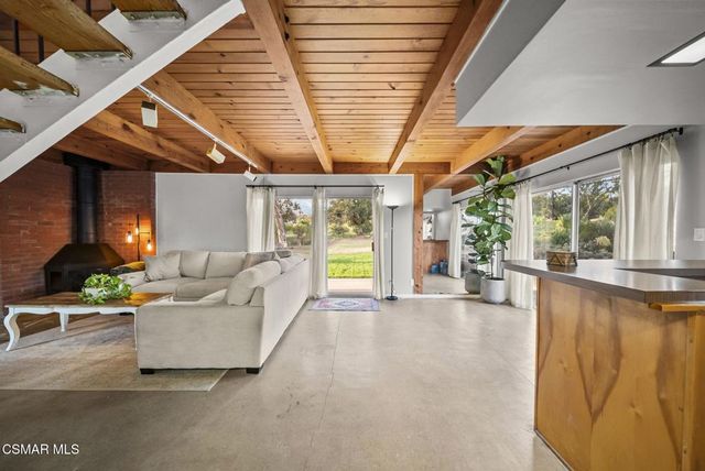 8075 Fruitvale Avenue, Moorpark, CA 93021