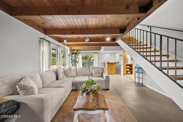 8075 Fruitvale Avenue, Moorpark, CA 93021