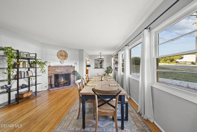 8075 Fruitvale Avenue, Moorpark, CA 93021