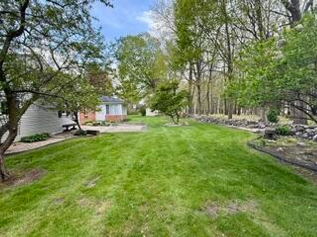 232 Hawthorne Road, Marshall, MI 49068