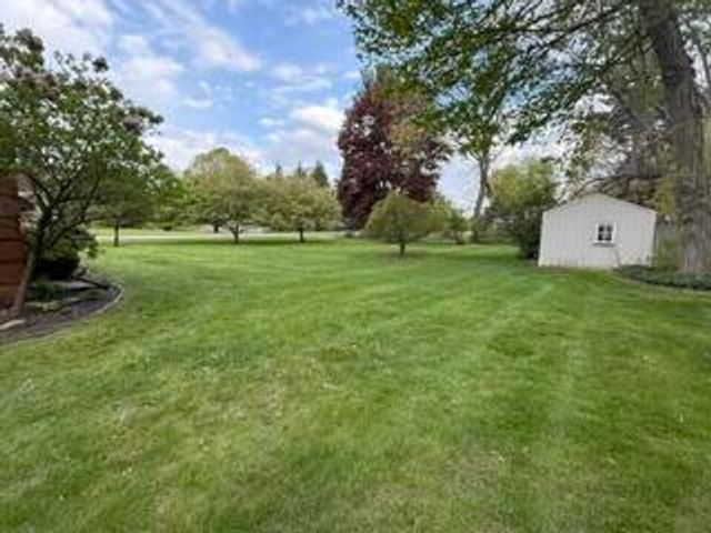 232 Hawthorne Road, Marshall, MI 49068