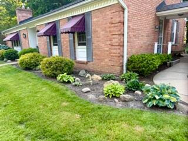 232 Hawthorne Road, Marshall, MI 49068
