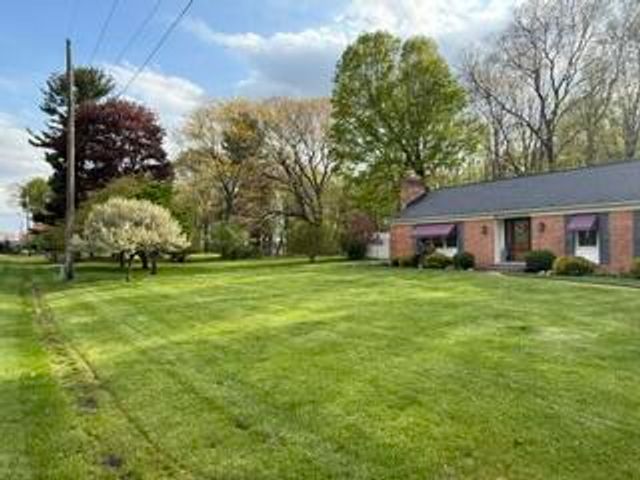 232 Hawthorne Road, Marshall, MI 49068