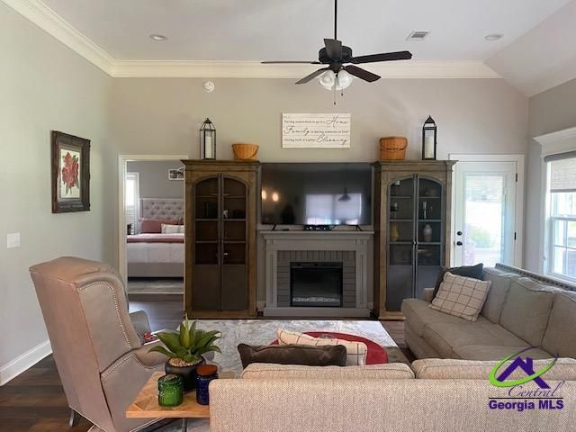 142 Fairway Oaks Drive, Perry, GA 31069