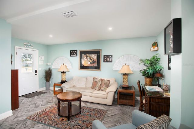 519 51ST STREET W, Bradenton, FL 34209