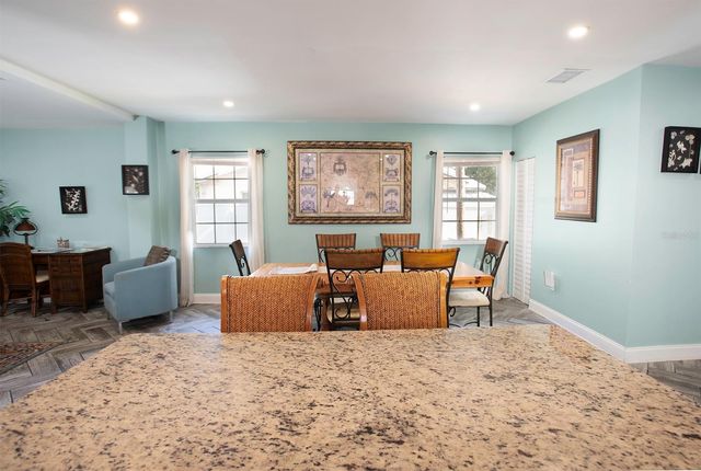 519 51ST STREET W, Bradenton, FL 34209