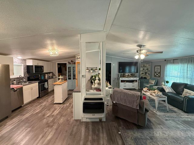 164 Murray St, Hunter, AR 72074