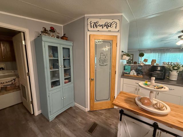 164 Murray St, Hunter, AR 72074