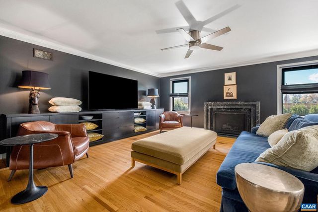 1302 LESTER DR, Charlottesville, VA 22901