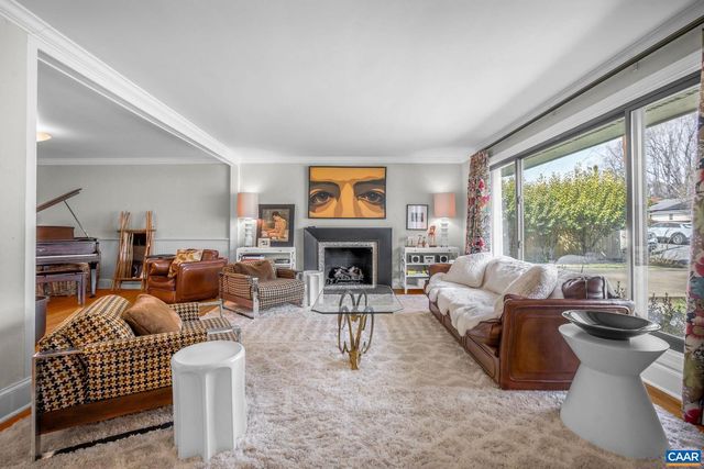 1302 LESTER DR, Charlottesville, VA 22901