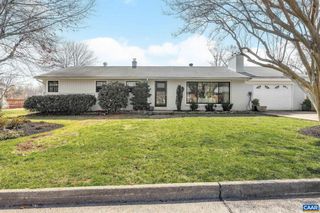 1302 LESTER DR, Charlottesville, VA 22901