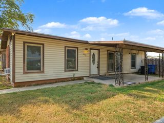 479 Clutter Avenue, San Antonio, TX 78214