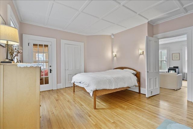 60 College St Apt 1, Montpelier, VT 05602