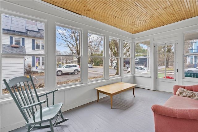60 College St Apt 1, Montpelier, VT 05602