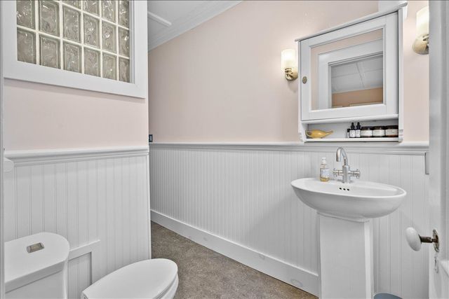 60 College St Apt 1, Montpelier, VT 05602