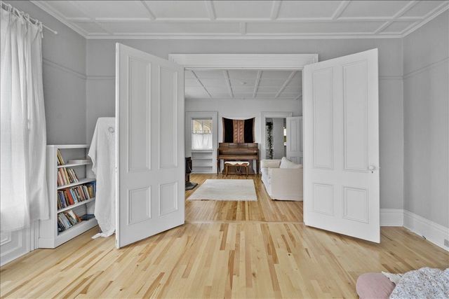60 College St Apt 1, Montpelier, VT 05602