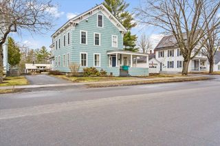60 College St Apt 1, Montpelier, VT 05602