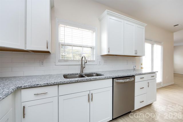 2705 Gosling Terrace Road, Charlotte, NC 28262