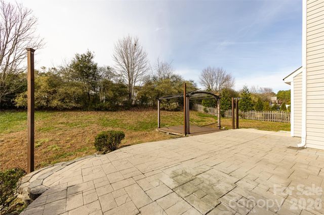 2705 Gosling Terrace Road, Charlotte, NC 28262