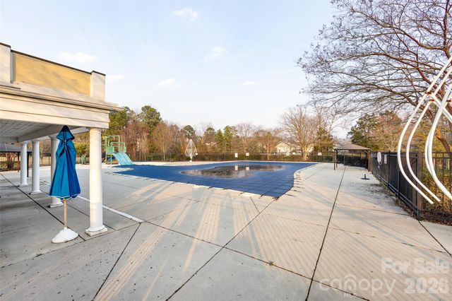 2705 Gosling Terrace Road, Charlotte, NC 28262