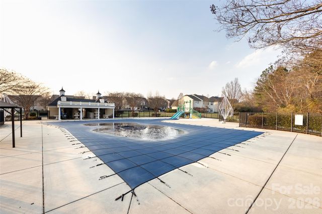 2705 Gosling Terrace Road, Charlotte, NC 28262