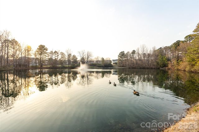 2705 Gosling Terrace Road, Charlotte, NC 28262