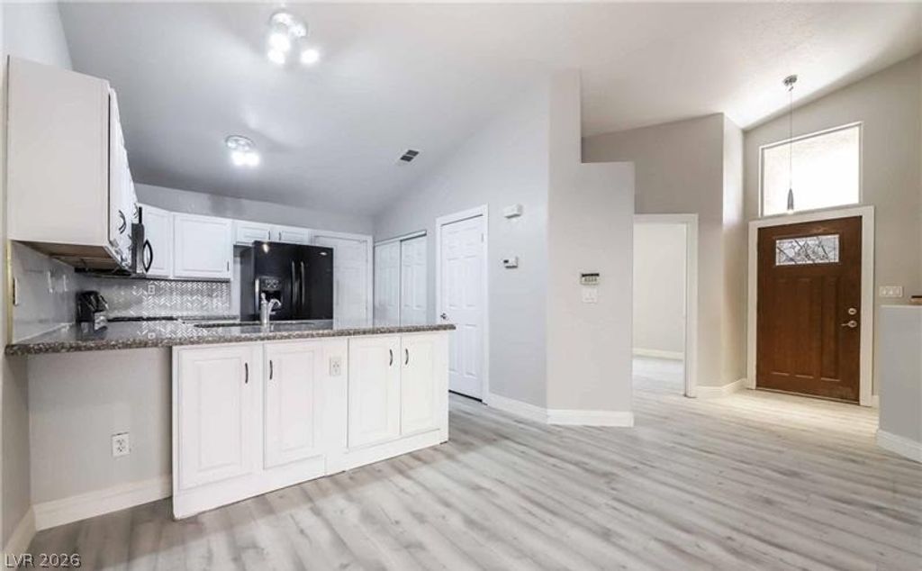 389 Rosado Springs, Henderson, NV 89014 — photo 2