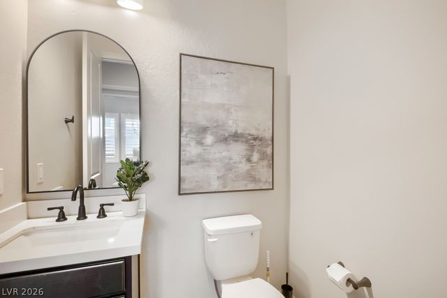 395 Nine Mile Creek Drive, Las Vegas, NV 89138