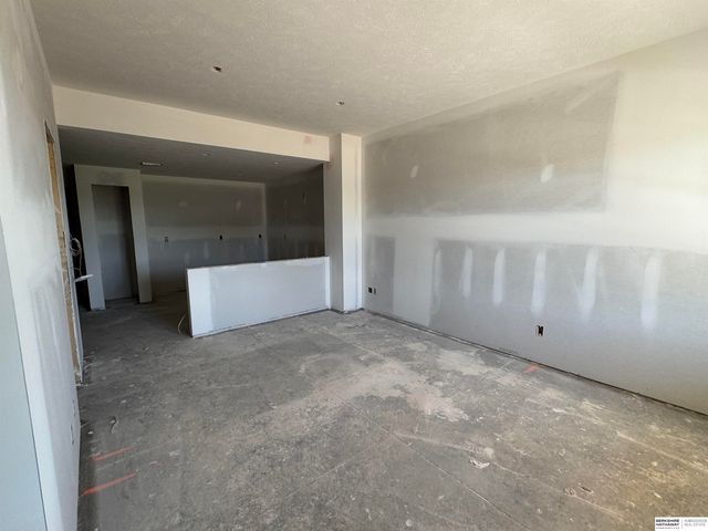 4775 E 21st Avenue, Fremont, NE 68025