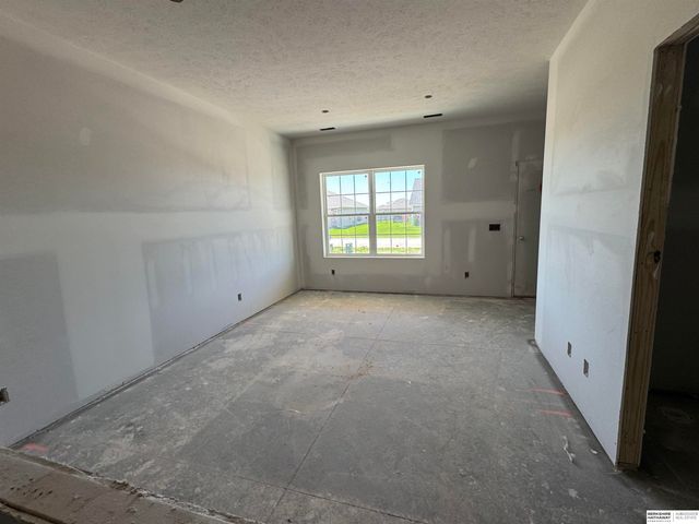4775 E 21st Avenue, Fremont, NE 68025