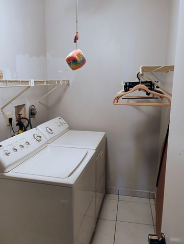 750 NE 199TH Street 204H, Miami, FL 33179