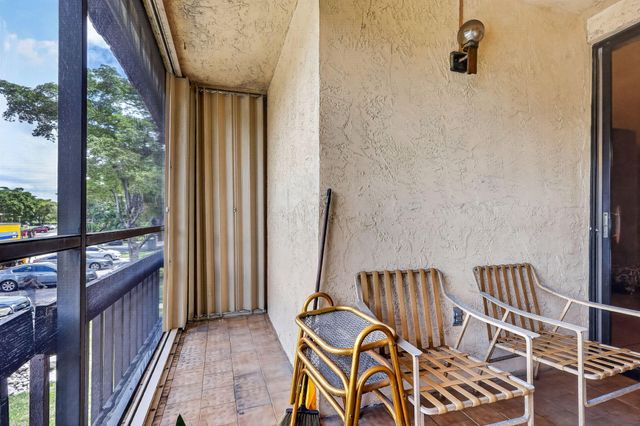 750 NE 199TH Street 204H, Miami, FL 33179