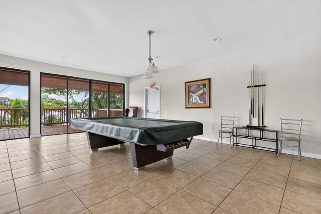 750 NE 199TH Street 204H, Miami, FL 33179